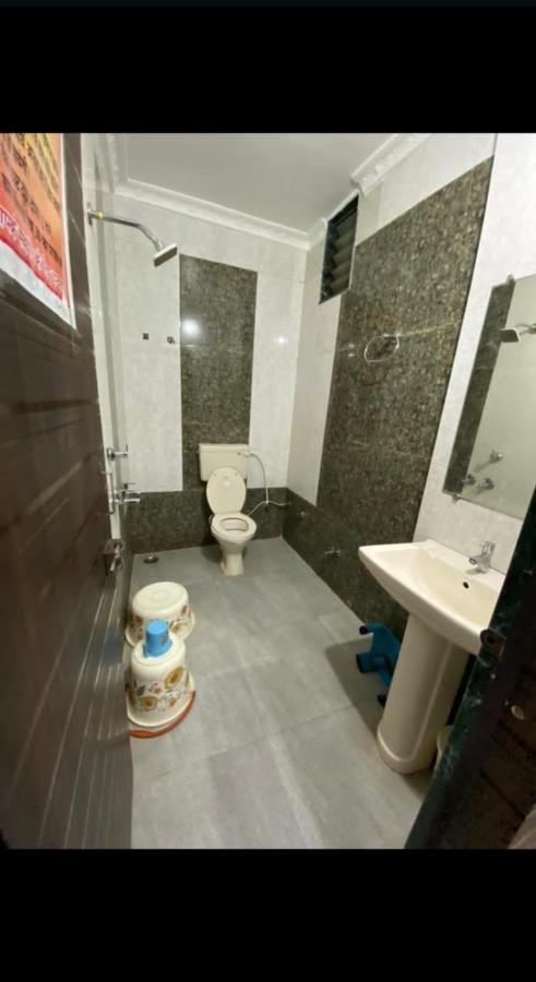 Bombay Regency Hotel Пачмарай Экстерьер фото